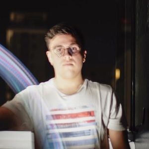 Meet your Posher, Artur